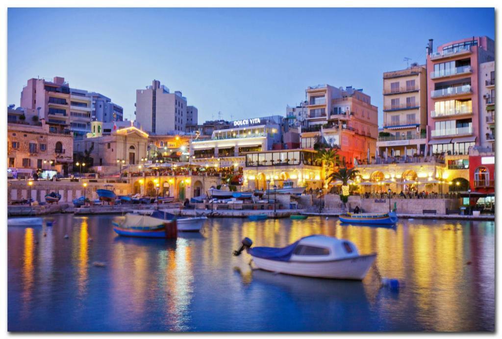 Stylish 3Br Apartment, Fantastic Location In Sliema Extérieur photo